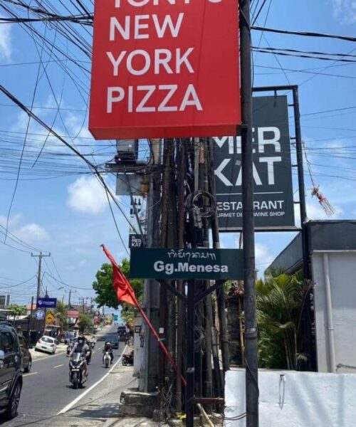 neon box bali (16) neon box bali (16)